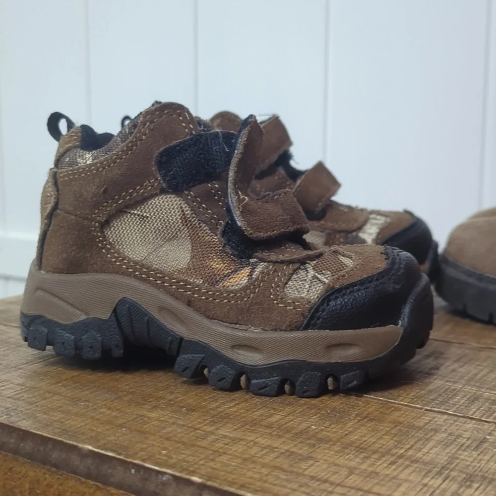 Two Kids' Brown Camouflage Boots